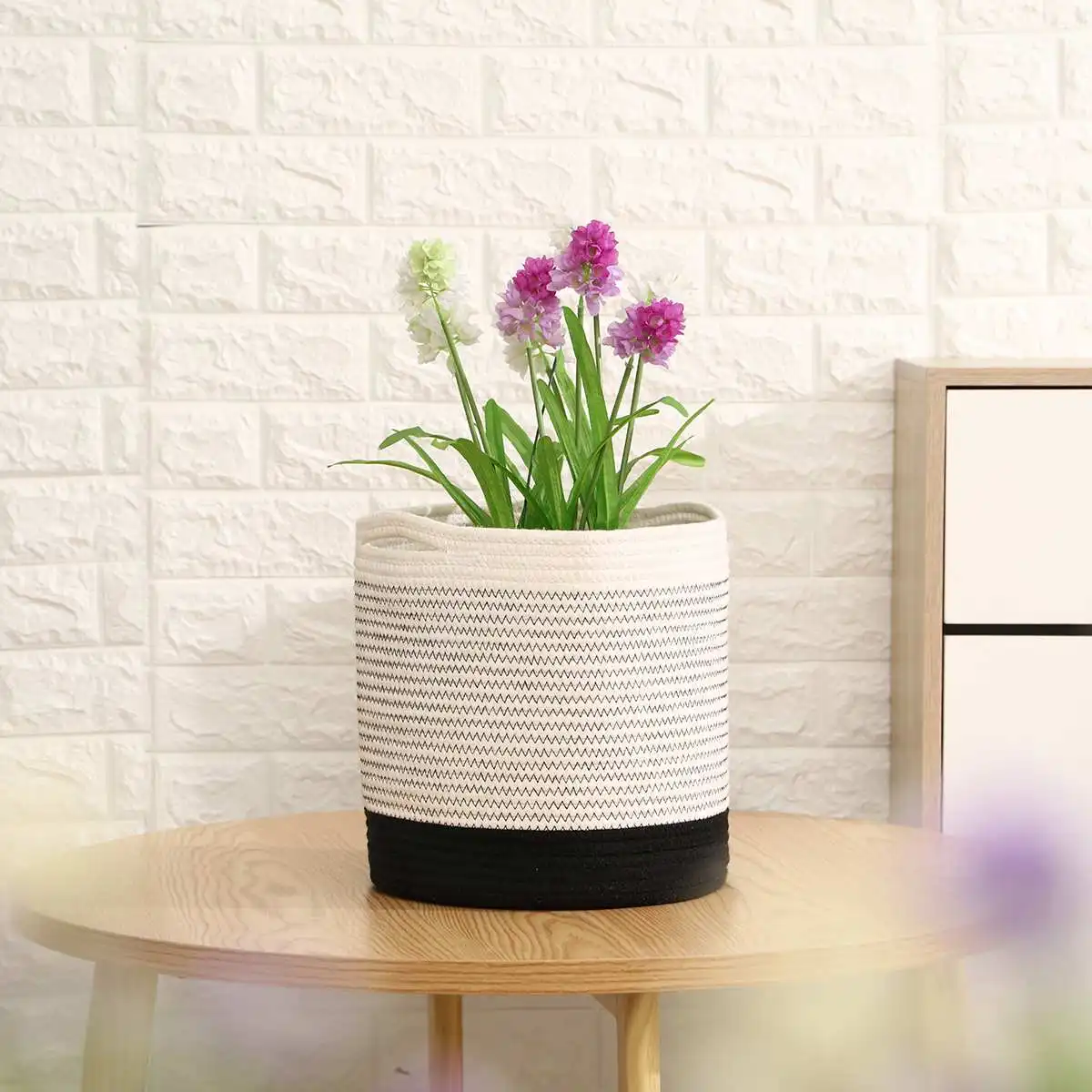 Plant Flower Pot Storage Basket Sundries Organizers Woven Cotton Rope Planting Baskets Indoor Planter Modern Simple Design
Plant Flower Pot Storage Basket Sundries Organizers Woven Cotton Rope Planting Baskets Indoor Planter Modern Simple Design