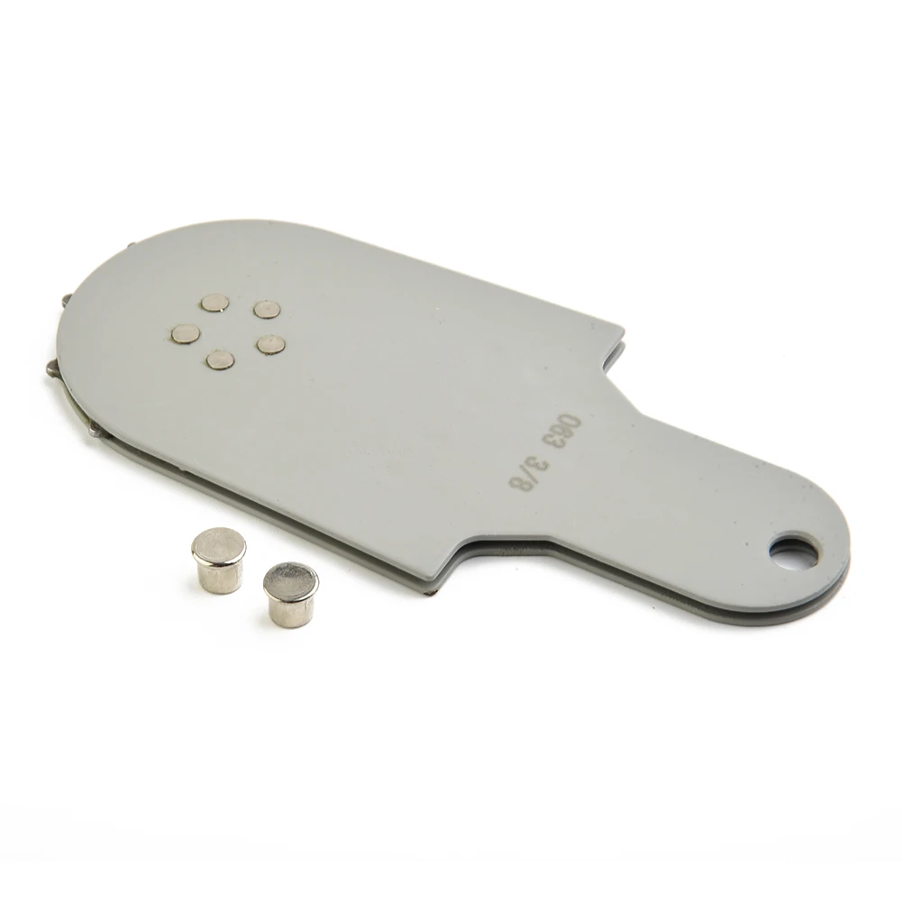 3/8" Pitch Sprocket Chainsaw Guide Bar Nose Kit For .050 .058 .063 Gauge Guide Bars Head Power Tool Chainsaw Replacement Parts
3/8" Pitch Sprocket Chainsaw Guide Bar Nose Kit For .050 .058 .063 Gauge Guide Bars Head Power Tool Chainsaw Replacement Parts