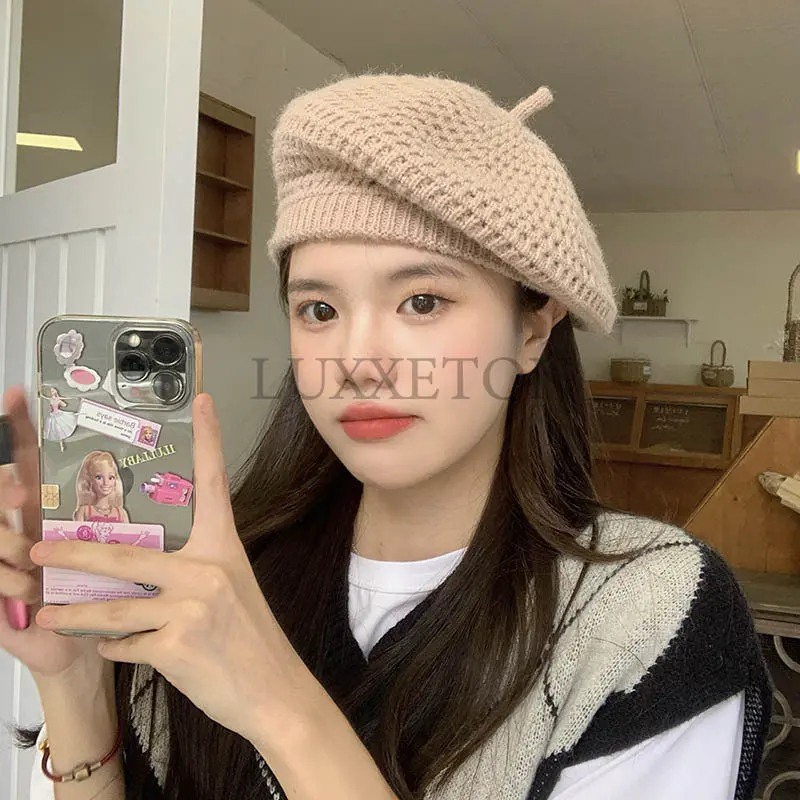 Beret Hats Women Spring Autumn French Hat Girls Solid Color Fashion Autumn Winter Beret Hat for Women Flat Cap Hat Felt Berets
Beret Hats Women Spring Autumn French Hat Girls Solid Color Fashion Autumn Winter Beret Hat for Women Flat Cap Hat Felt Berets