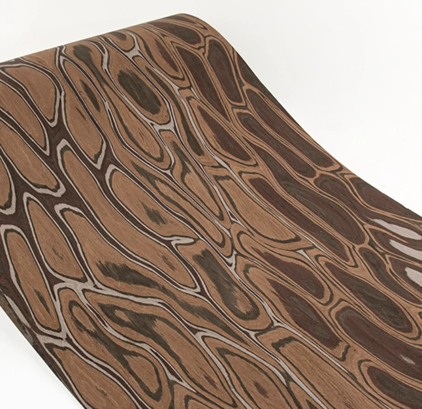 L:2.5meters Width:580mm T:0.5mm Technology Sea Pine Wood Veneer Sheets Guitar Skateboard Furniture Veneer
L:2.5meters Width:580mm T:0.5mm Technology Sea Pine Wood Veneer Sheets Guitar Skateboard Furniture Veneer