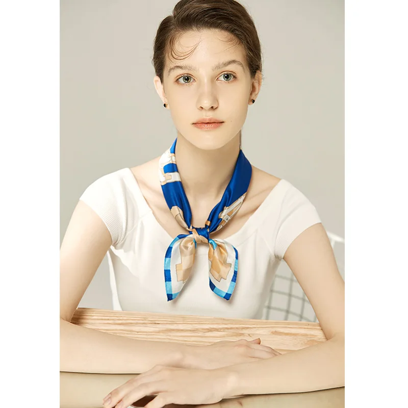Summer Square Silk Scarf Women Fashion Print Small Neck Scarfs Office Lady Hair Band Foulard Hand Kerchief Female Bandana Shawl
Summer Square Silk Scarf Women Fashion Print Small Neck Scarfs Office Lady Hair Band Foulard Hand Kerchief Female Bandana Shawl