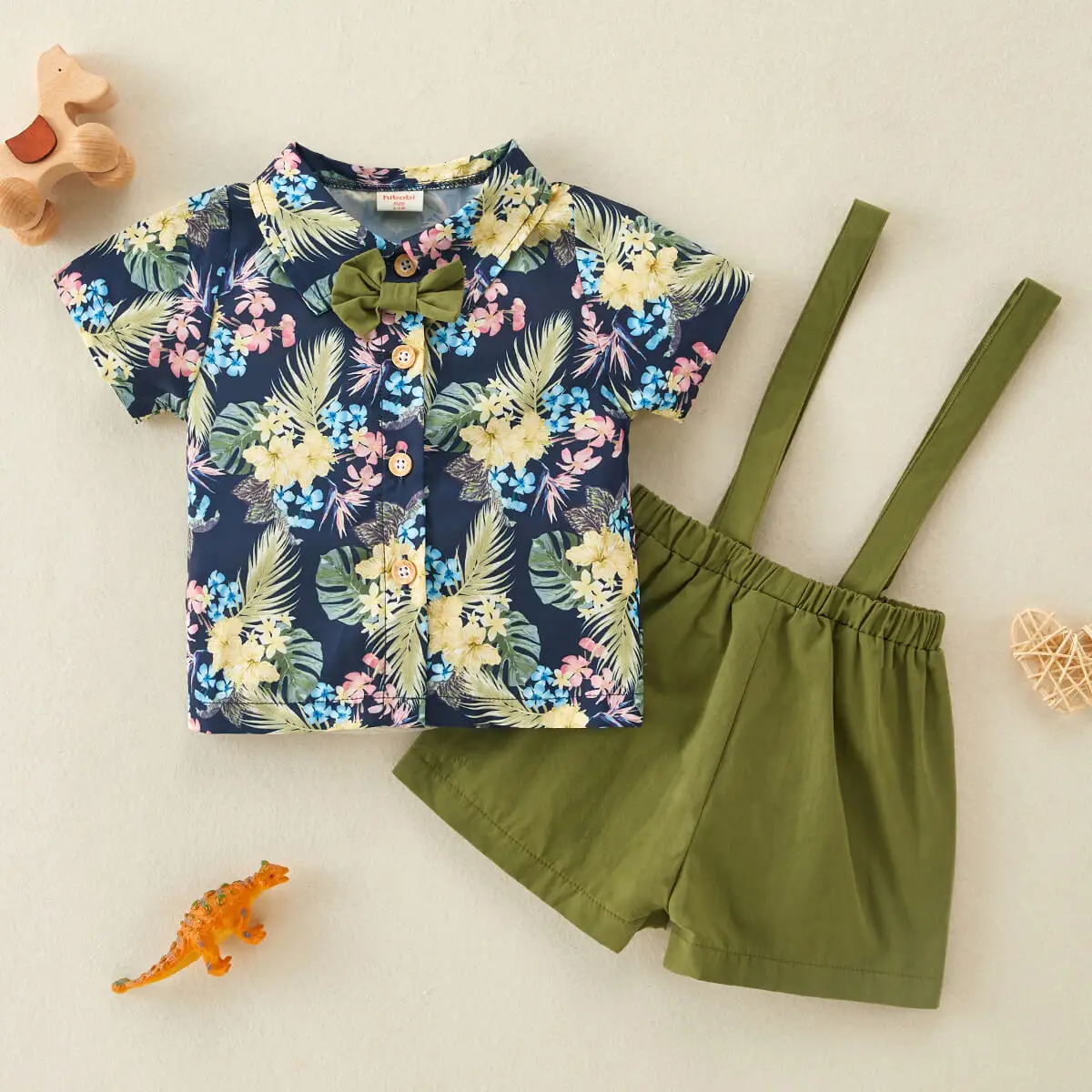 hibobi Baby Clotes Set Boy Floral Print Short-sleeve Shirt and Bib Shorts Gentleman Clothes Outfit Suit Set Baby Tie Bow
hibobi Baby Clotes Set Boy Floral Print Short-sleeve Shirt and Bib Shorts Gentleman Clothes Outfit Suit Set Baby Tie Bow