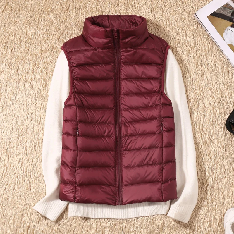 Women's Ultralight Duck Down Vest Jacket Autumn and Winter High Neck Sleeveless Jacket 2022 New Women's 90% White Duck Down Vest
Women's Ultralight Duck Down Vest Jacket Autumn and Winter High Neck Sleeveless Jacket 2022 New Women's 90% White Duck Down Vest