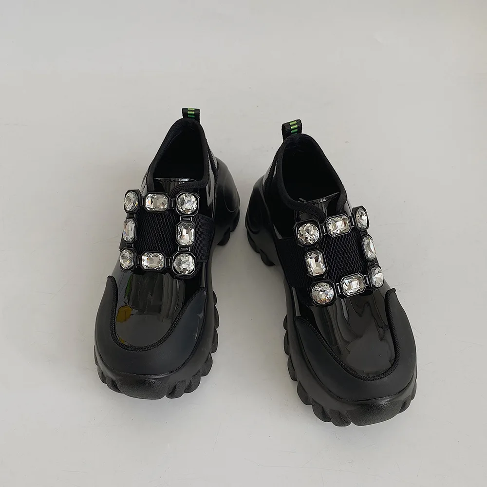 Black Daddy Shoes Women's 2022 Spring New Fashion Diamond Decoration Trend Personality Street Thick-soled Sports Casual Shoes
Black Daddy Shoes Women's 2022 Spring New Fashion Diamond Decoration Trend Personality Street Thick-soled Sports Casual Shoes