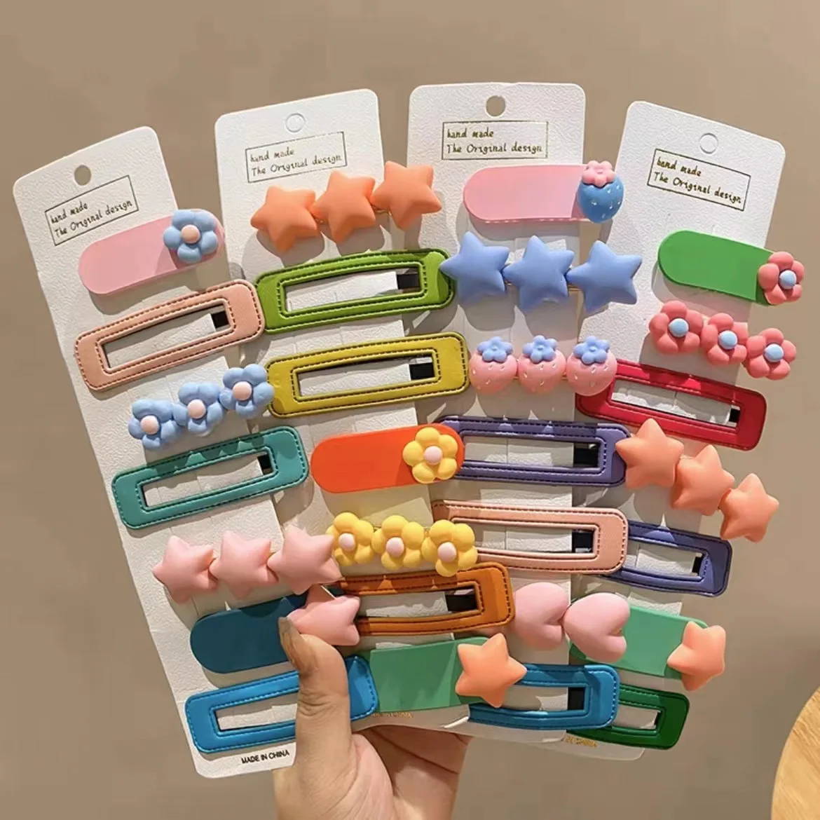 3psc/set Summer Girls Cute Broken hair Clip candy color edge clip Girl BB clip side hairpin clip headwear
3psc/set Summer Girls Cute Broken hair Clip candy color edge clip Girl BB clip side hairpin clip headwear