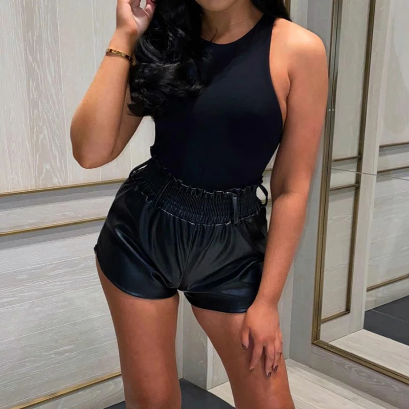 Women Elastic High Waist Wide Leg Shorts 2021 Black Faux Leather Biker Shorts Fashion Casual Ladies Sexy Bottoms Female Summer
Women Elastic High Waist Wide Leg Shorts 2021 Black Faux Leather Biker Shorts Fashion Casual Ladies Sexy Bottoms Female Summer