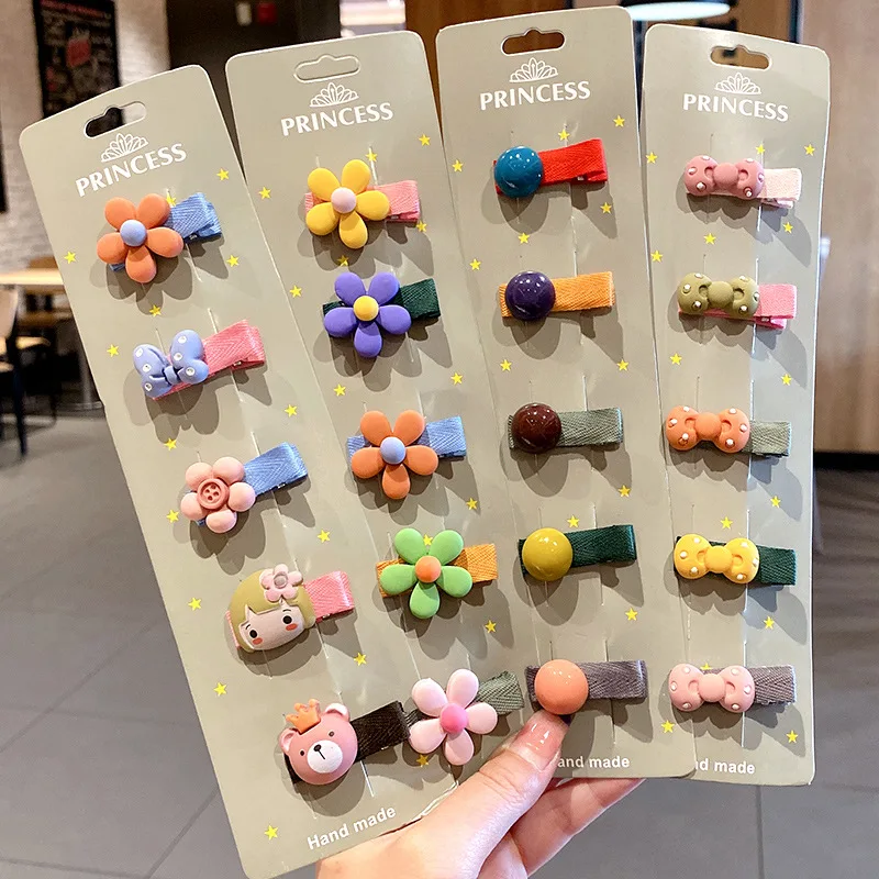 Baby Clip Hair Fashion Girl Hair Clips Different Colors/Shapes Novel Infant Hair Pin Children Princess Hair Accessories
Baby Clip Hair Fashion Girl Hair Clips Different Colors/Shapes Novel Infant Hair Pin Children Princess Hair Accessories