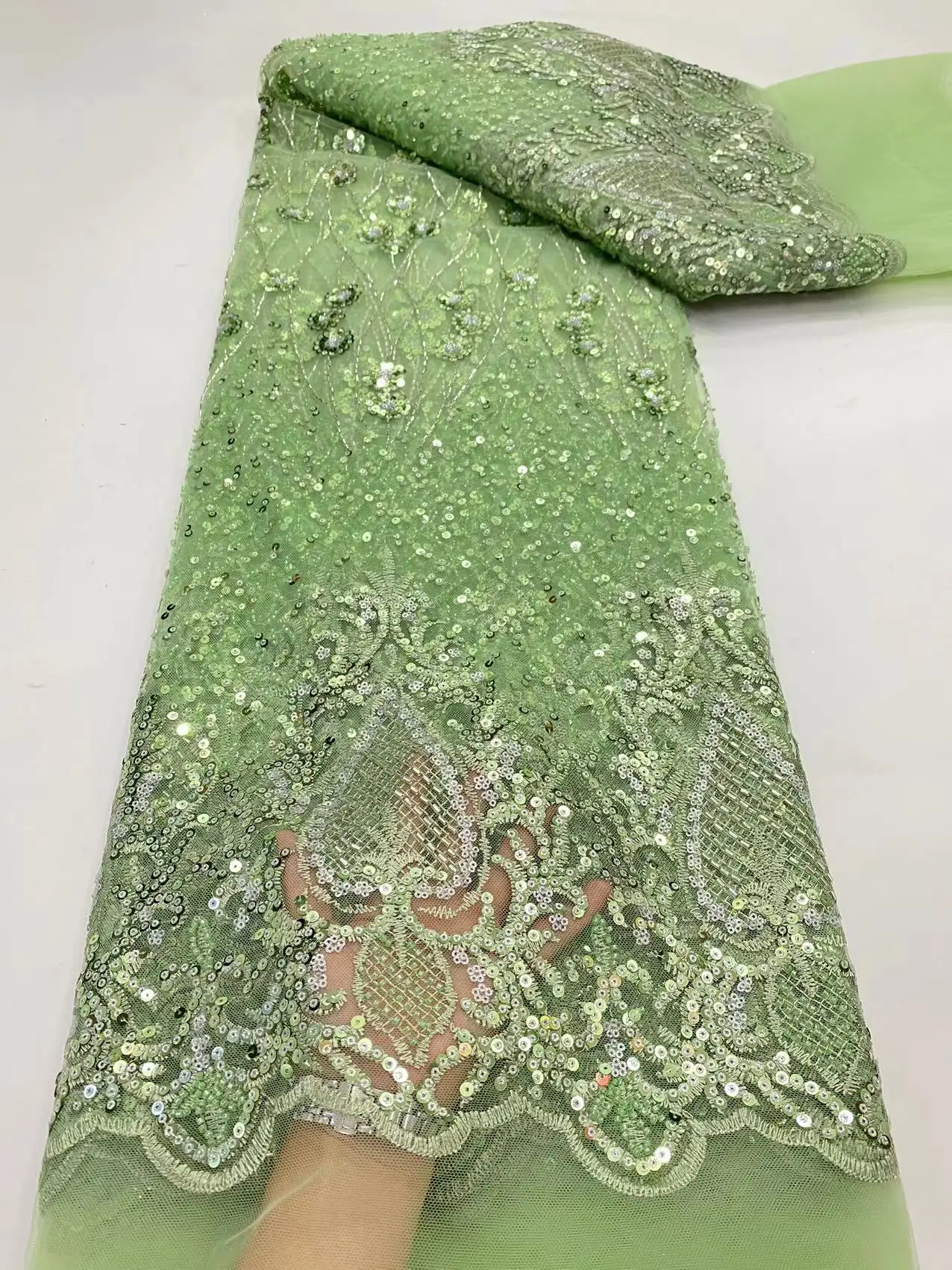 African With Sequins Net Lace Fabric 2022 High Quality Embroidery Lace French Tulle Lace Fabric Nigerian Lace For Wedding QF0094
African With Sequins Net Lace Fabric 2022 High Quality Embroidery Lace French Tulle Lace Fabric Nigerian Lace For Wedding QF0094