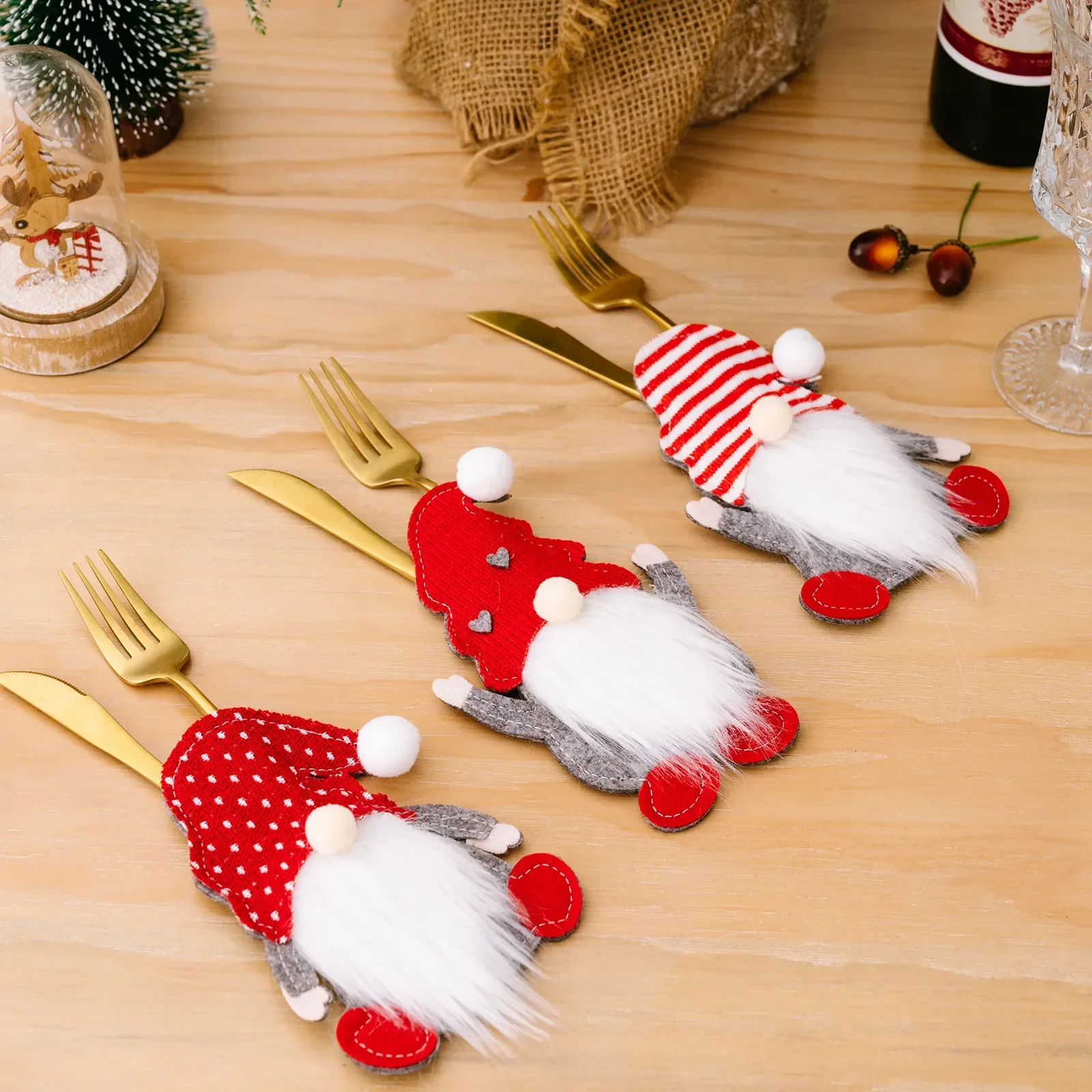 1pc 2024 Christmas Cutlery Holder Knife Fork Pocket Bags Xmas Tableware Cover Dinner Christmas Decorations for Home Cutlery Set
1pc 2024 Christmas Cutlery Holder Knife Fork Pocket Bags Xmas Tableware Cover Dinner Christmas Decorations for Home Cutlery Set