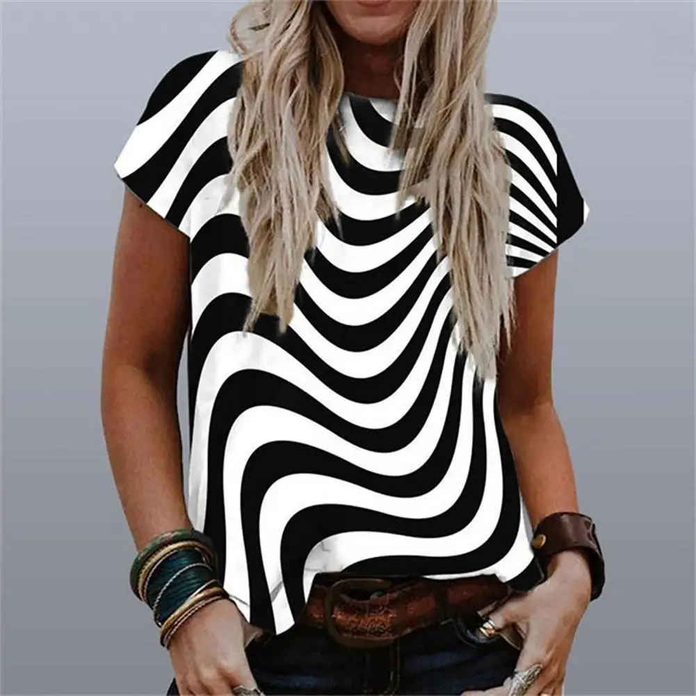 Футболка с геометрическим принтом в полоску, шикарная Удобная Повседневная футболка с защитой от пиллинга 
Футболка с геометрическим принтом в полоску, шикарная Удобная Повседневная футболка с защитой от пиллинга