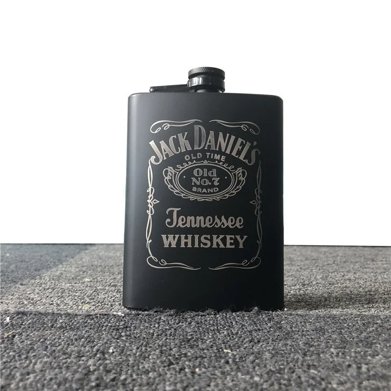 Portable Pocket Hip Flask Liquor Stainless Steel Whiskey Pot Alcohol Hip Flask For Men Outdoor Camping Equipment2
Portable Pocket Hip Flask Liquor Stainless Steel Whiskey Pot Alcohol Hip Flask For Men Outdoor Camping Equipment2