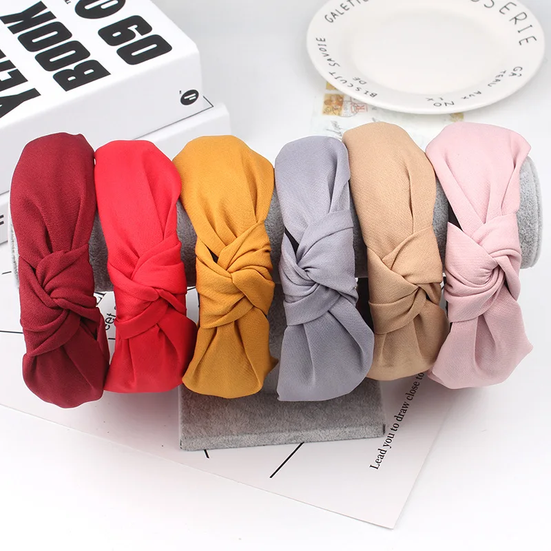 1Pcs Solid Color Knot Headbands for Women Simple Fabric Girls Hairband Women Hair Accessories Wide Side Hair Band
1Pcs Solid Color Knot Headbands for Women Simple Fabric Girls Hairband Women Hair Accessories Wide Side Hair Band