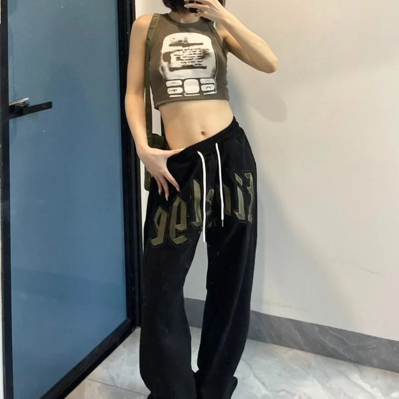 American Sports Casual Sweatpants High Street Fashion Loose Drawstring Straight Pants Hip Hop Korean Style Couple Trousers
American Sports Casual Sweatpants High Street Fashion Loose Drawstring Straight Pants Hip Hop Korean Style Couple Trousers