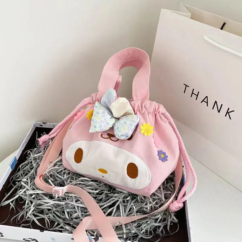 Sanrio новый узор My Melody розовая сумка с бантом симпатичная девушка Jk Брезентовая сумка для хранения подарок на день рождения 
Sanrio новый узор My Melody розовая сумка с бантом симпатичная девушка Jk Брезентовая сумка для хранения подарок на день рождения