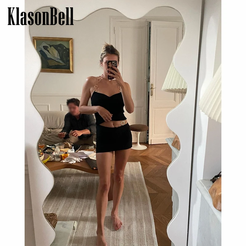 11,3 KlasonBell модный сексуальный женский комплект с бретелькой через шею и открытой спиной из тонкого трикотажного топа или короткой черной юбк...
11,3 KlasonBell модный сексуальный женский комплект с бретелькой через шею и открытой спиной из тонкого трикотажного топа или короткой черной юбк...