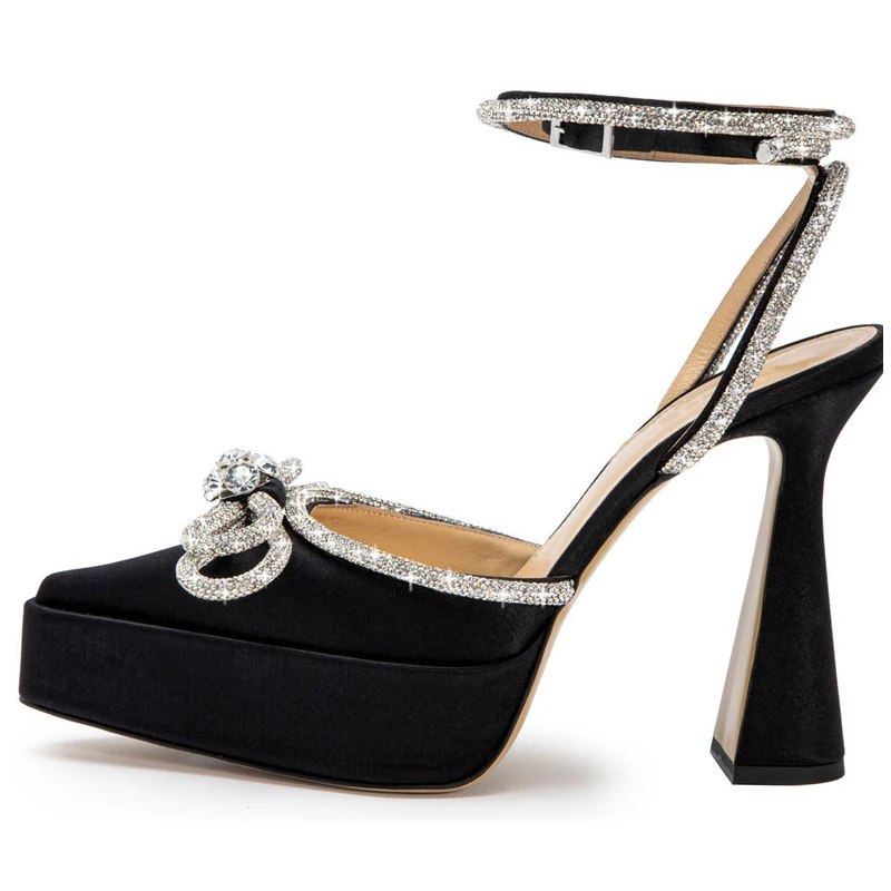 2022 Summer Women High Heel Ankle Strap Rhinestone Sandal Sexy Bridal Evening Party Platform Crystal Pointed Toe Shoe 28-CHC-25
2022 Summer Women High Heel Ankle Strap Rhinestone Sandal Sexy Bridal Evening Party Platform Crystal Pointed Toe Shoe 28-CHC-25