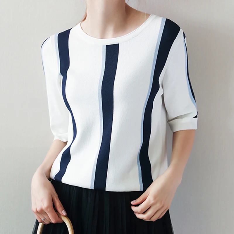 2022 New Striped Tshirt Women Summer Knitted Short Sleeve T Shirt Casual O-Neck Thin Tops Fashion Womens Clothing Tee Shir Femme
2022 New Striped Tshirt Women Summer Knitted Short Sleeve T Shirt Casual O-Neck Thin Tops Fashion Womens Clothing Tee Shir Femme