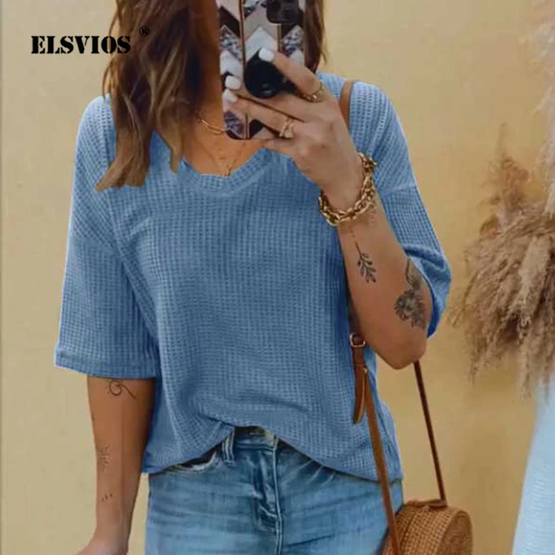Summer Women's V Neck knitted Short Sleeves Tops Casual Solid Color Loose Pullover Streetwear Elegant Ladies All-match Clothing
Summer Women's V Neck knitted Short Sleeves Tops Casual Solid Color Loose Pullover Streetwear Elegant Ladies All-match Clothing
