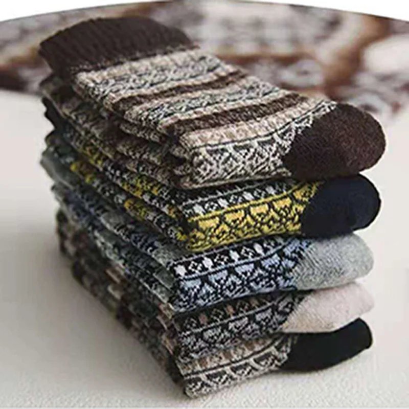 Hot New Socks Man Socks Thick Warm Wool Socks Retro Style High Quality 5 Pairs Set Women Socks Couple Models Free Size
Hot New Socks Man Socks Thick Warm Wool Socks Retro Style High Quality 5 Pairs Set Women Socks Couple Models Free Size