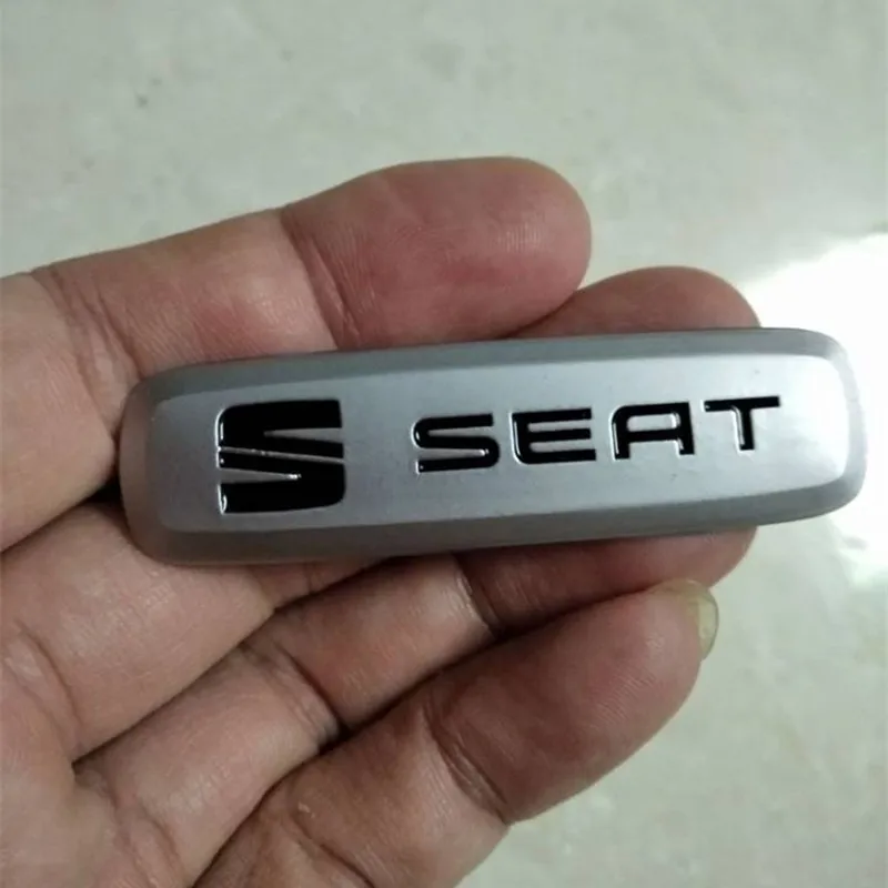 2 шт., автомобильные коврики с винтами для Seat Tarraco Arona Ateca Ibiza Toledo Leon
2 шт., автомобильные коврики с винтами для Seat Tarraco Arona Ateca Ibiza Toledo Leon
