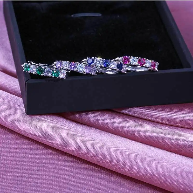 European and American Fashion Women Jewelry Earrings Romantic Valentine's Day Gift Engagement Earrings Wedding Earrings
European and American Fashion Women Jewelry Earrings Romantic Valentine's Day Gift Engagement Earrings Wedding Earrings