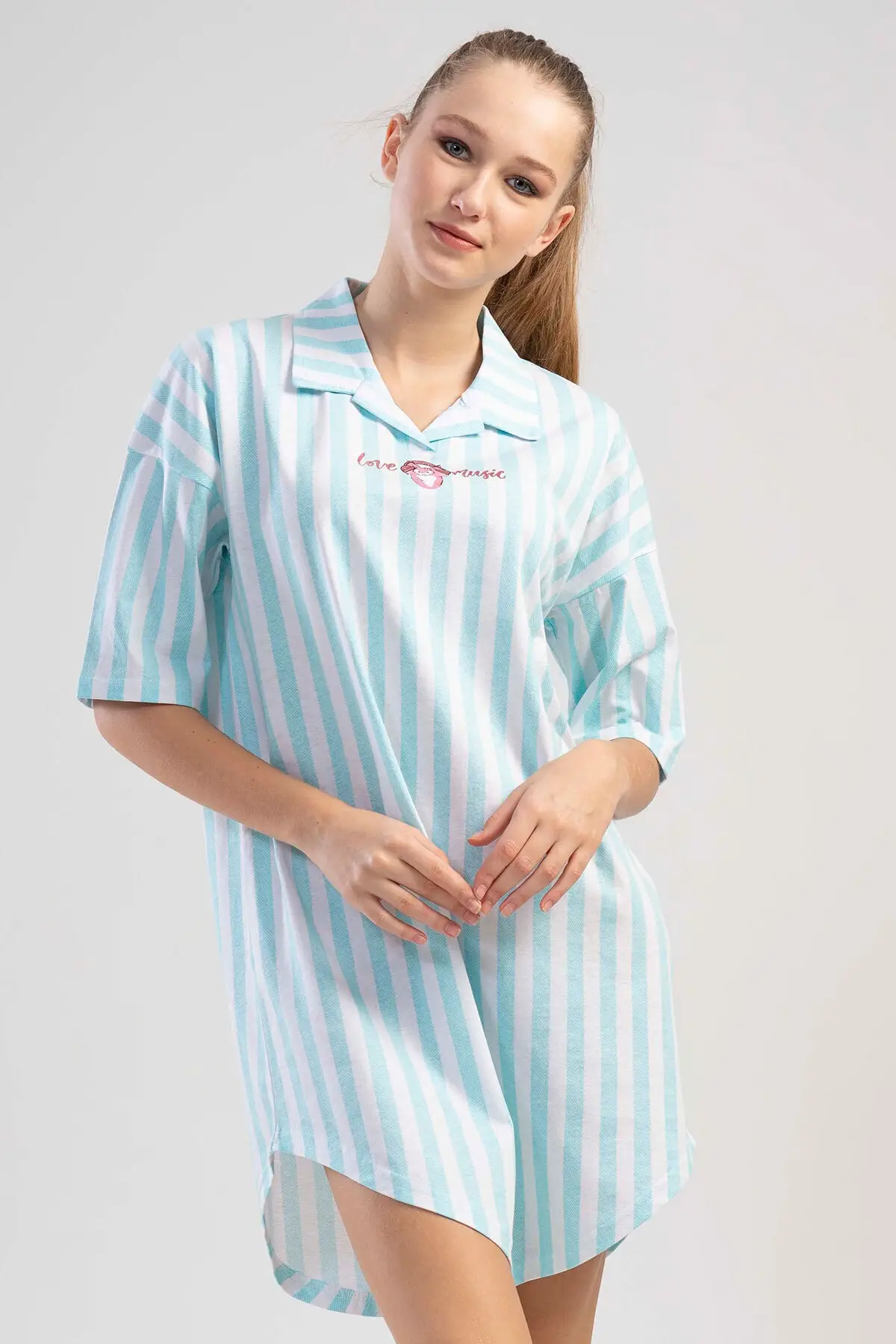 Women Nightgown Cotton Off Shoulder Collar Short Sleeve Shirt New Night Dress Sleepwear Nightwear Nightwear Nightwear
Women Nightgown Cotton Off Shoulder Collar Short Sleeve Shirt New Night Dress Sleepwear Nightwear Nightwear Nightwear