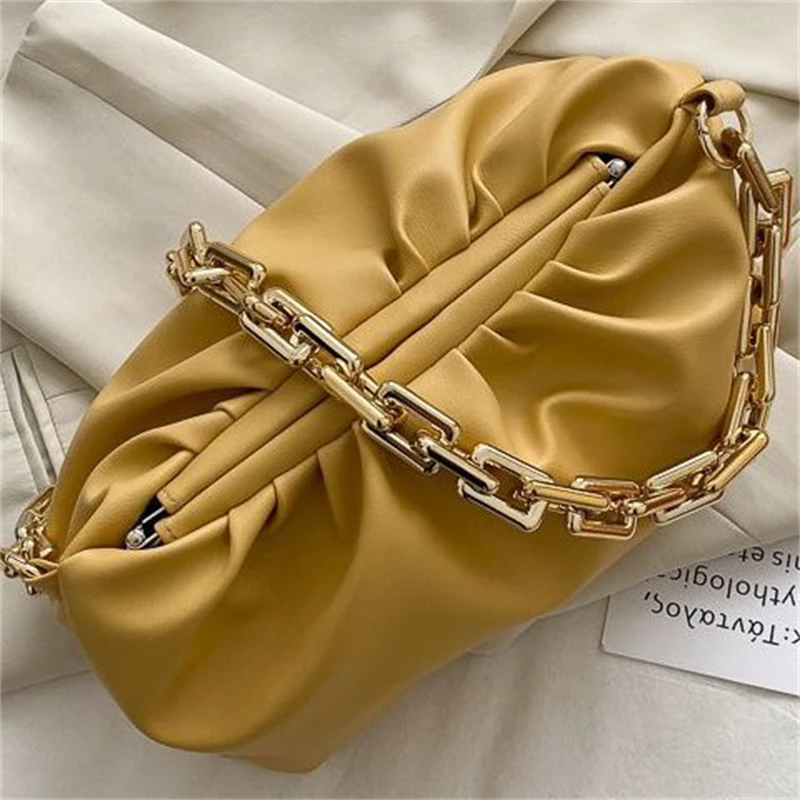 INS Chains Handbag Woman Folds Women's Bag 2023 Trend New Shoulder Bag Luxury Designer Hand bags High Quality Bolsa Feminina Sac
INS Chains Handbag Woman Folds Women's Bag 2023 Trend New Shoulder Bag Luxury Designer Hand bags High Quality Bolsa Feminina Sac