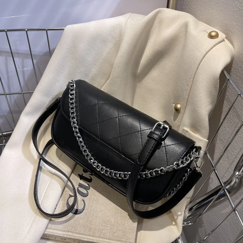 Women's Small Bag 2022 New Fashion Versatile Summer Chain Square Bag High Texture Single Shoulder Messenger Bag Sac Girl 
Women's Small Bag 2022 New Fashion Versatile Summer Chain Square Bag High Texture Single Shoulder Messenger Bag Sac Girl