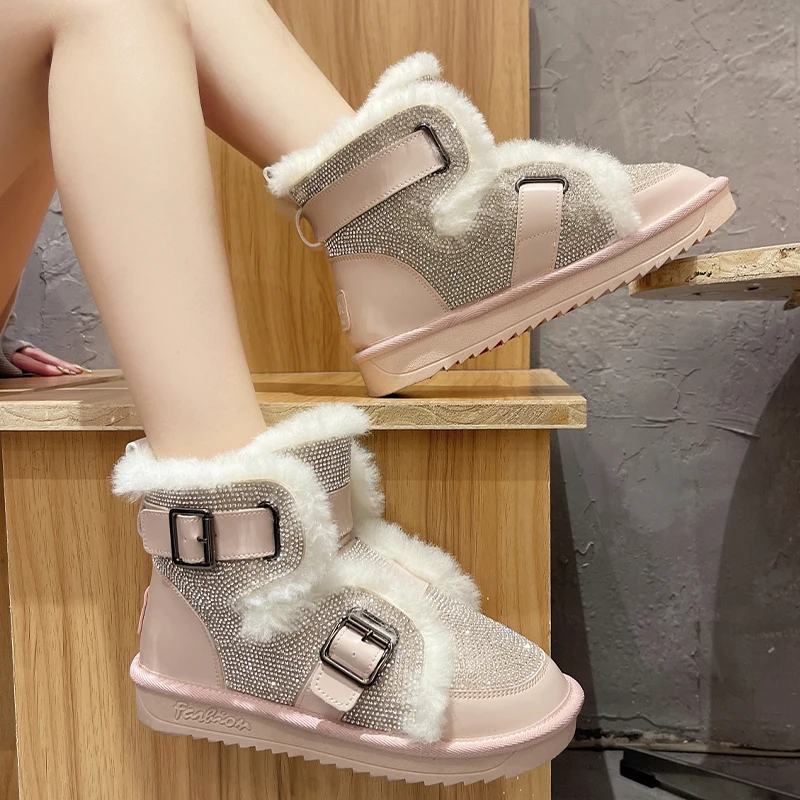 Women Plush Cotton Crystal Chelsea Ankle Boots Flats Casual Shoes 2022 Winter New Designer Platform Hiking Snow Fur Warm Bopts
Women Plush Cotton Crystal Chelsea Ankle Boots Flats Casual Shoes 2022 Winter New Designer Platform Hiking Snow Fur Warm Bopts