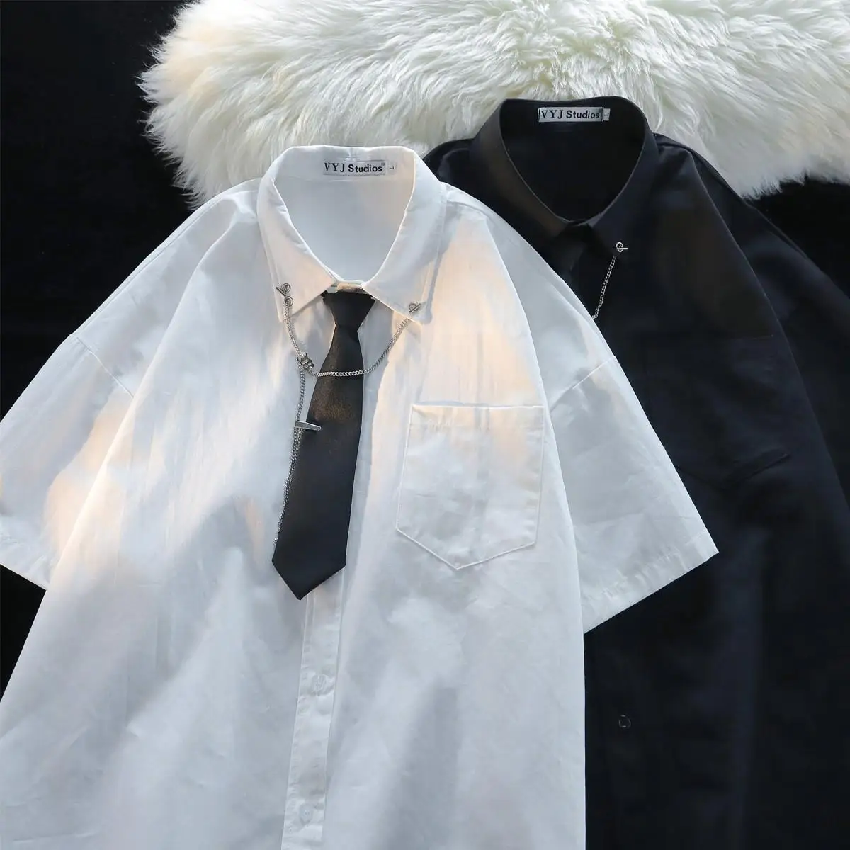 Japanese College Style Casual White Tie Short Sleeved Shirt for Men and Women Summer Loose and Lazy Style Retro Couple Shirt
Japanese College Style Casual White Tie Short Sleeved Shirt for Men and Women Summer Loose and Lazy Style Retro Couple Shirt