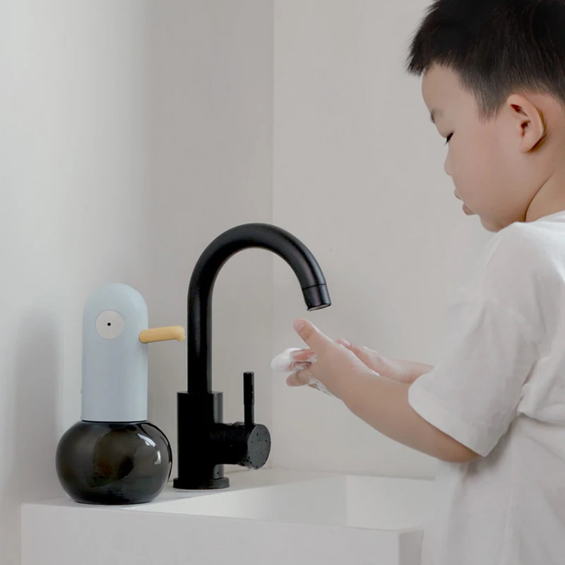 Creative Hand Washing Duck Induction Foam Soap Dispenser Smart Children Foam Soap Dispenser Infrared Sensor Mobile Phone Washing
Creative Hand Washing Duck Induction Foam Soap Dispenser Smart Children Foam Soap Dispenser Infrared Sensor Mobile Phone Washing