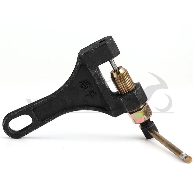 1 Pcs 420-530 Motorcycle Chain Breaker Link Removal Splitter Tricycle Bicycle Chain Cutter Riveting Tool Motorcycle Repair Tool
1 Pcs 420-530 Motorcycle Chain Breaker Link Removal Splitter Tricycle Bicycle Chain Cutter Riveting Tool Motorcycle Repair Tool