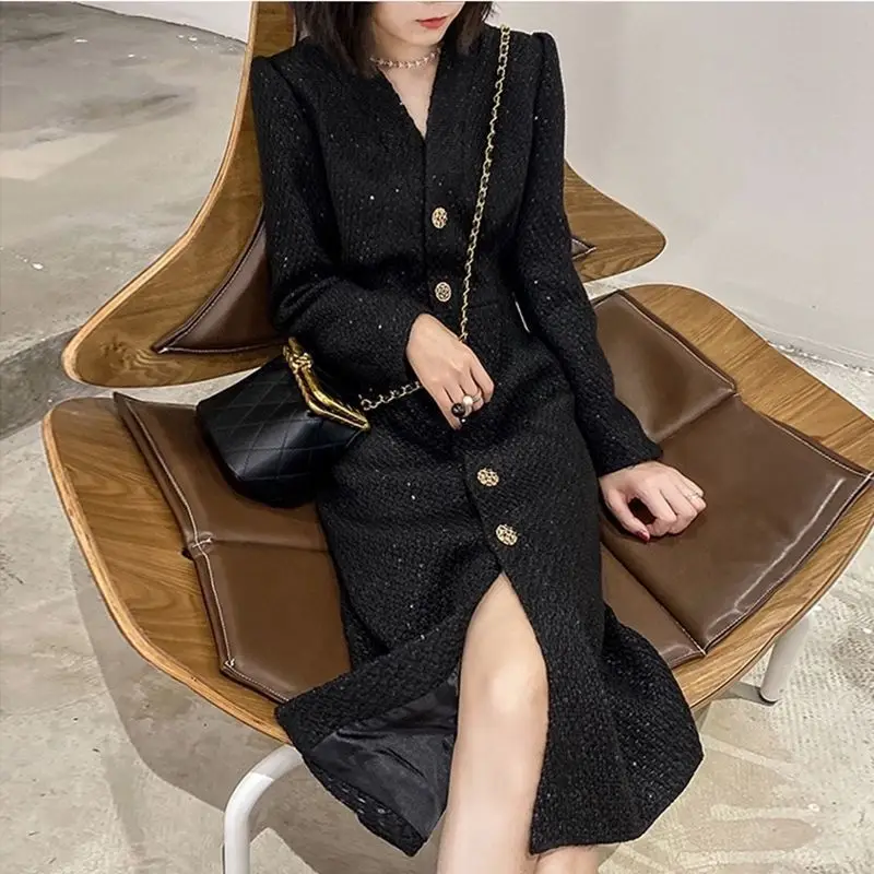Elegant Tweed Long Dress Women Luxury Chic Button Single Breasted Slim Gown Robe Femme Ladies Female V-Neck Woolen Vestidos Q760
Elegant Tweed Long Dress Women Luxury Chic Button Single Breasted Slim Gown Robe Femme Ladies Female V-Neck Woolen Vestidos Q760