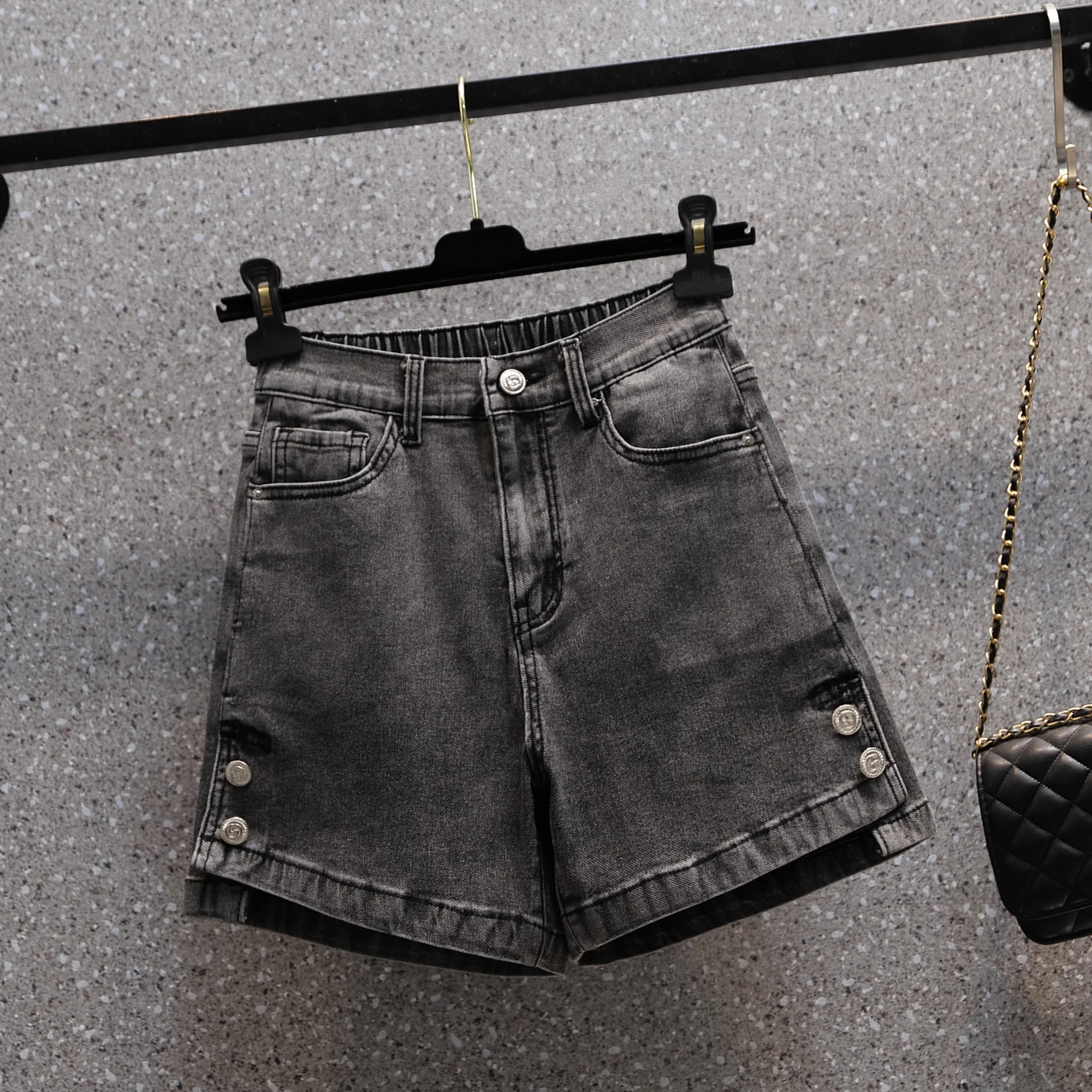 Oversized Biker Shorts For Women's Clothing 2023 Spring Summer New Casual Elastic High Waisted Breeches Denim Shorts Girls AC433
Oversized Biker Shorts For Women's Clothing 2023 Spring Summer New Casual Elastic High Waisted Breeches Denim Shorts Girls AC433