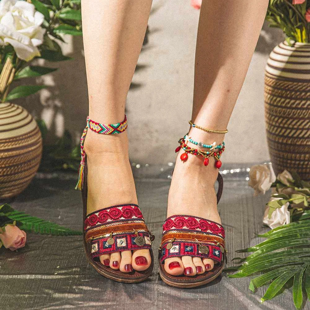 2022 New Women Embroidery Rhinestone Decoration Knitted Casual Sandals Fashion Flat Sandals Beach Anti-slip Shoes Summer Outdoor
2022 New Women Embroidery Rhinestone Decoration Knitted Casual Sandals Fashion Flat Sandals Beach Anti-slip Shoes Summer Outdoor