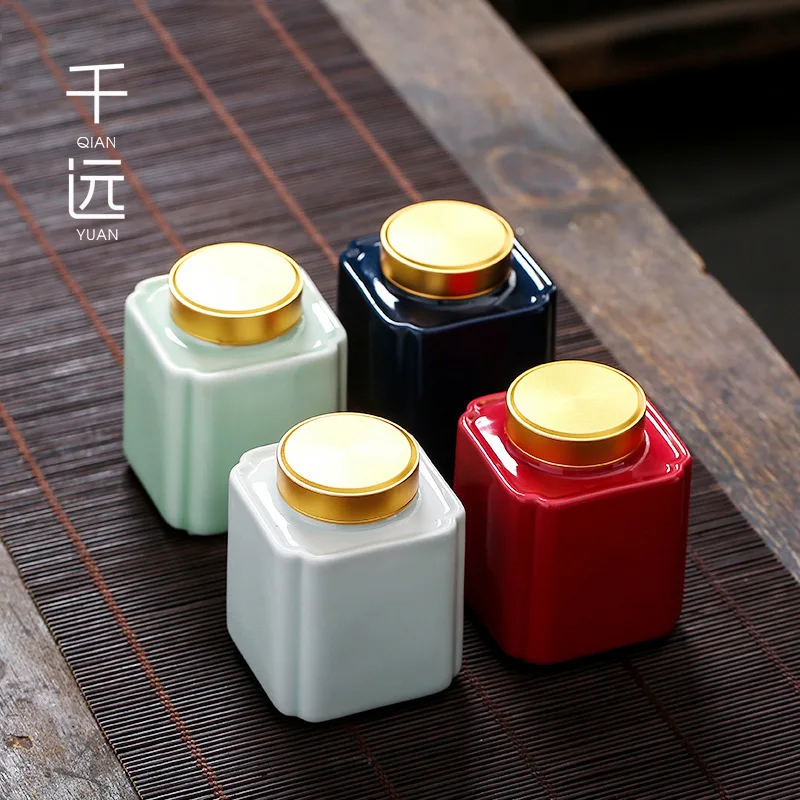 Ceramic portable tea packaging, sealed pot, black tea, green tea, Longjing white tea, high-grade gift box, packaging, personalit
Ceramic portable tea packaging, sealed pot, black tea, green tea, Longjing white tea, high-grade gift box, packaging, personalit