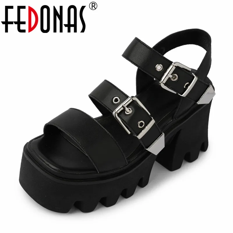FEDONAS Platforms Women Sandals 2022 Summer Thick High Heels Fashion Popular New Metal Buckle Genuine Leather Casual Shoes Woman
FEDONAS Platforms Women Sandals 2022 Summer Thick High Heels Fashion Popular New Metal Buckle Genuine Leather Casual Shoes Woman