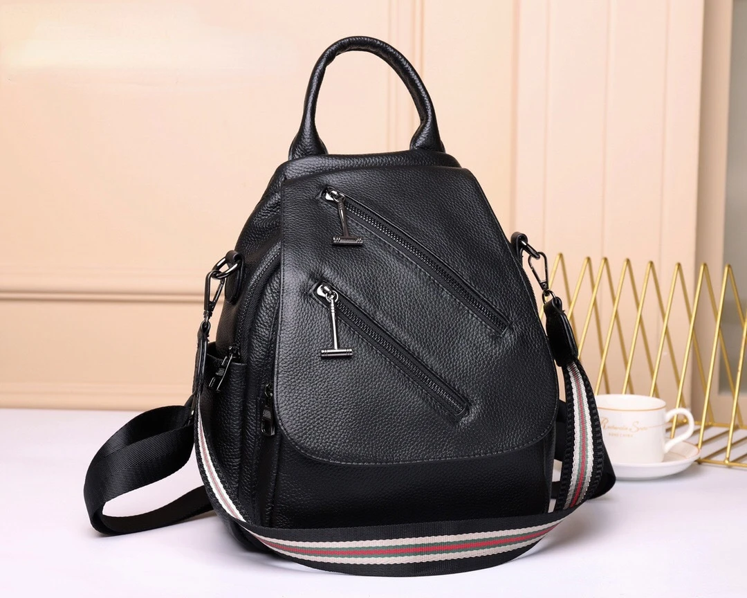 Leather Backpack women's 2022 new top layer cowhide Korean fashion versatile travel and leisure multifunctional Backpack
Leather Backpack women's 2022 new top layer cowhide Korean fashion versatile travel and leisure multifunctional Backpack