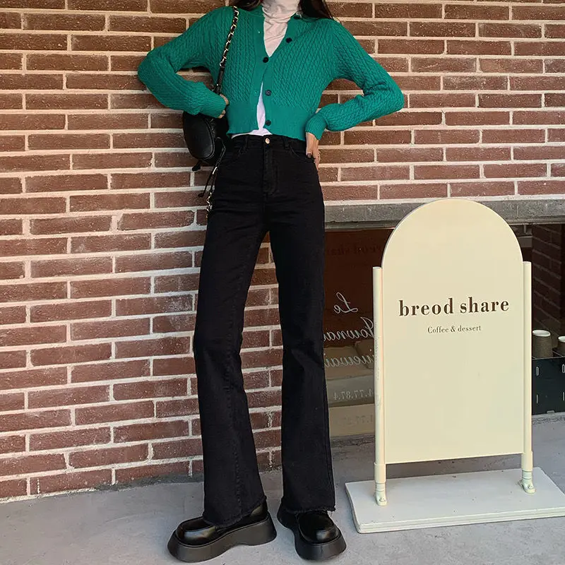 Весенние облегающие джинсовые брюки с высокой талией, женские универсальные облегающие брюки-клеш
Весенние облегающие джинсовые брюки с высокой талией, женские универсальные облегающие брюки-клеш