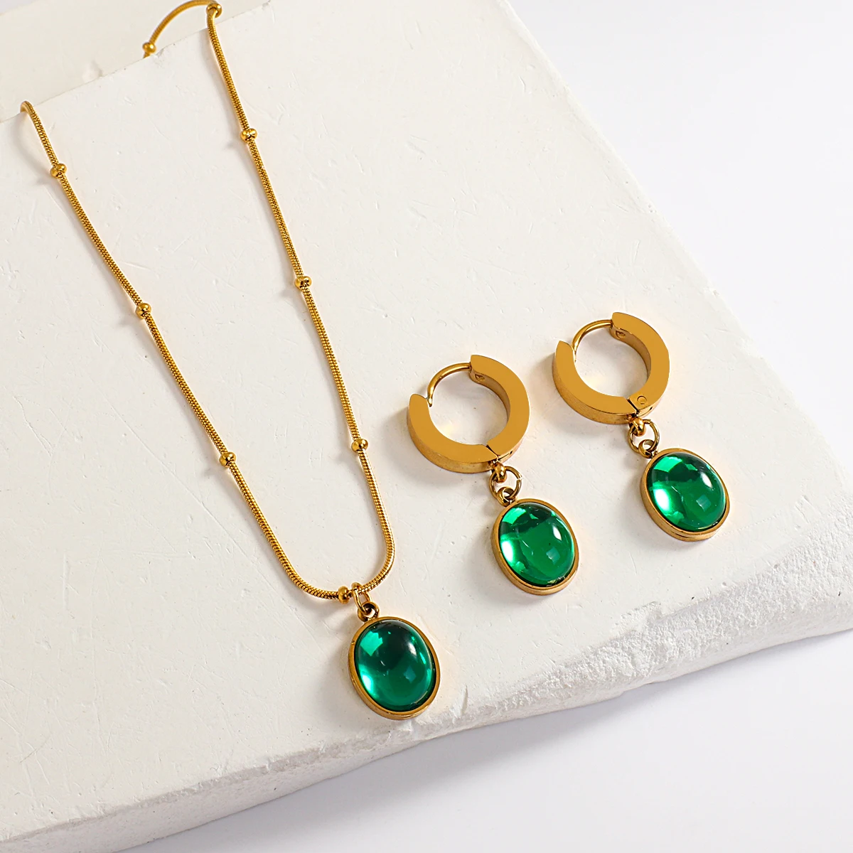 Flashbuy Trendy Gold Stainless Steel Necklace Jewelry Sets for Women Green Stone Pendant Collar Necklaces Earrings Bijoux
Flashbuy Trendy Gold Stainless Steel Necklace Jewelry Sets for Women Green Stone Pendant Collar Necklaces Earrings Bijoux
