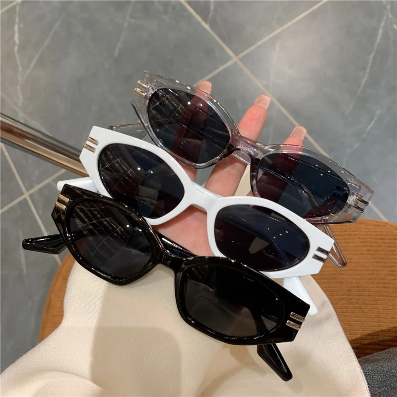 New Retro Oval Frame Sunglasses Personality Catwalk Small Frame Sunglasses Glasses Men's/Women's Universal UV400 Eyewear
New Retro Oval Frame Sunglasses Personality Catwalk Small Frame Sunglasses Glasses Men's/Women's Universal UV400 Eyewear