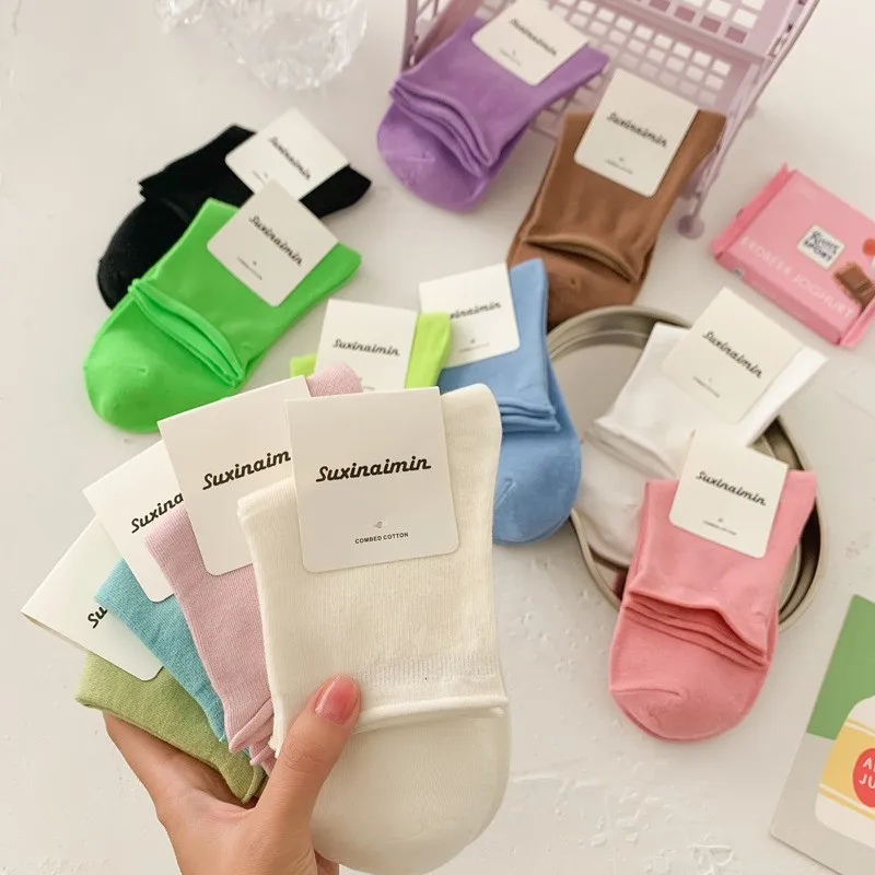 JT High Quality Socks for Women's socks Candy Color rolled edge Midtube cotton Cute Pile socks for women's socks casual socks
JT High Quality Socks for Women's socks Candy Color rolled edge Midtube cotton Cute Pile socks for women's socks casual socks