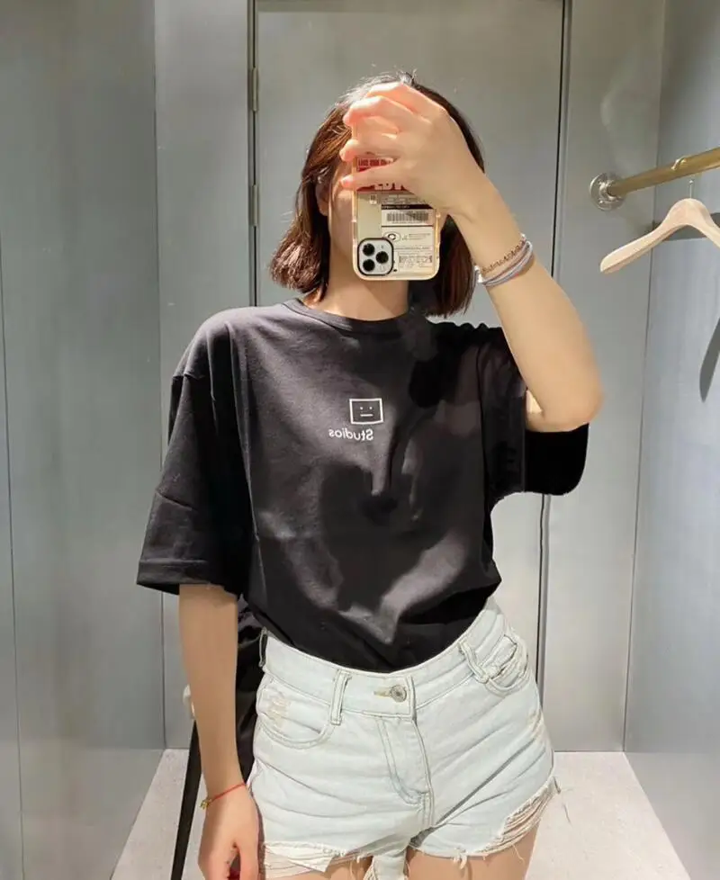 Ac Studios Summer Lovers Letter Series Smiling Face Cotton Slim Round Neck Short Sleeve T-shirt Classic Versatile Casual Tee
Ac Studios Summer Lovers Letter Series Smiling Face Cotton Slim Round Neck Short Sleeve T-shirt Classic Versatile Casual Tee