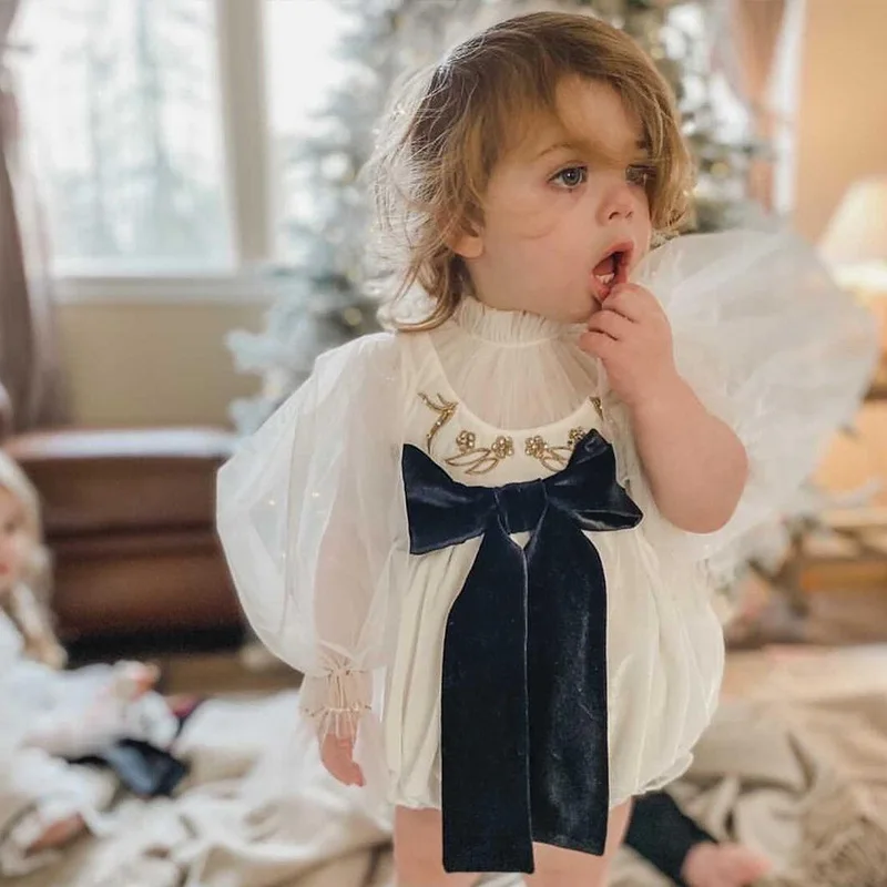 Baby Girl Puff Sleeves Romper Infant Handmade Jumpsuit Toddler Girls Vintage Big Bow Rompers Children Spanish Luxurious Clothes
Baby Girl Puff Sleeves Romper Infant Handmade Jumpsuit Toddler Girls Vintage Big Bow Rompers Children Spanish Luxurious Clothes