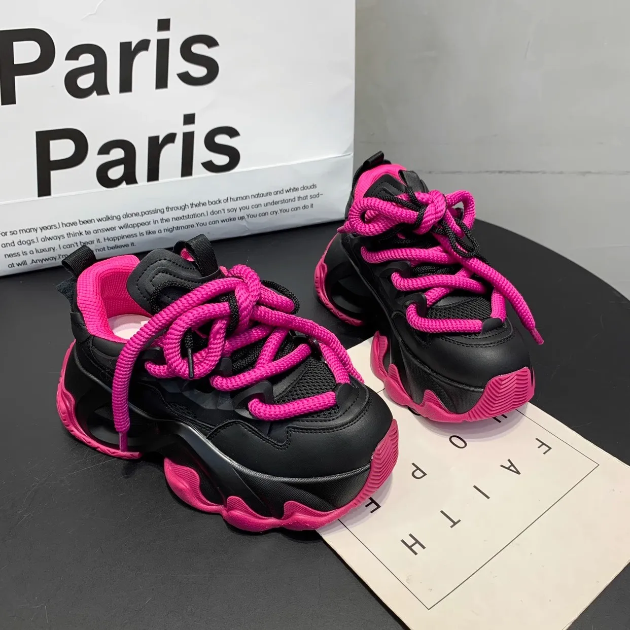 Женские спортивные туфли, Вулканизированная плоская подошва, толстая однотонная подошва, Повседневная дышащая обувь с широким подошвом, на осень
Женские спортивные туфли, Вулканизированная плоская подошва, толстая однотонная подошва, Повседневная дышащая обувь с широким подошвом, на осень