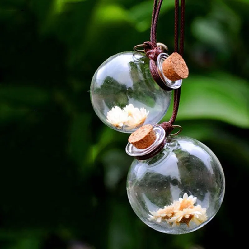 Car Hanging Perfume Pendant Air Freshener Empty Glass Bottle for Essential Oils Diffuser Automobiles Ornaments Fragrance
Car Hanging Perfume Pendant Air Freshener Empty Glass Bottle for Essential Oils Diffuser Automobiles Ornaments Fragrance