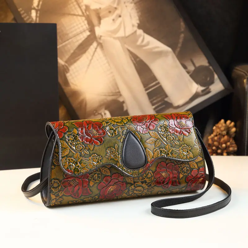 Premium leather large capacity handbag for women's versatility 2023 new embossed envelope bag single shoulder crossbody bag
Premium leather large capacity handbag for women's versatility 2023 new embossed envelope bag single shoulder crossbody bag