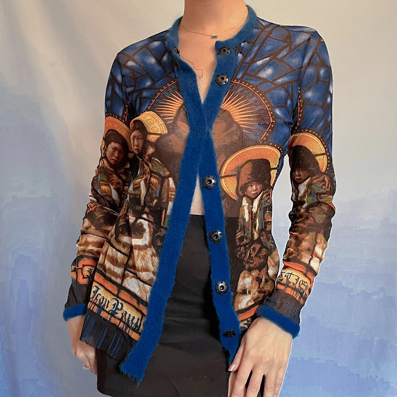 Y2k Indie Эстетическая винтажная графическая рубашка, сетчатая прозрачная плюшевая футболка с пуговицами и длинным рукавом, y2k, гранж, Fairycore, топ...
Y2k Indie Эстетическая винтажная графическая рубашка, сетчатая прозрачная плюшевая футболка с пуговицами и длинным рукавом, y2k, гранж, Fairycore, топ...