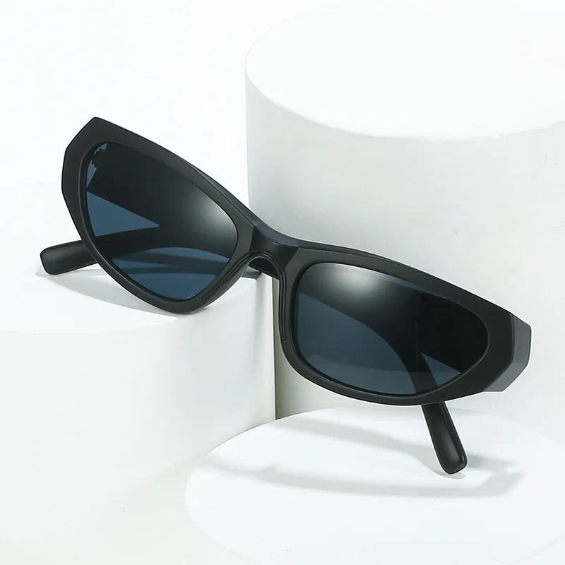 2023 New Sports Sunglasses European and American Personalized Riding Versatile Sunglasses
2023 New Sports Sunglasses European and American Personalized Riding Versatile Sunglasses