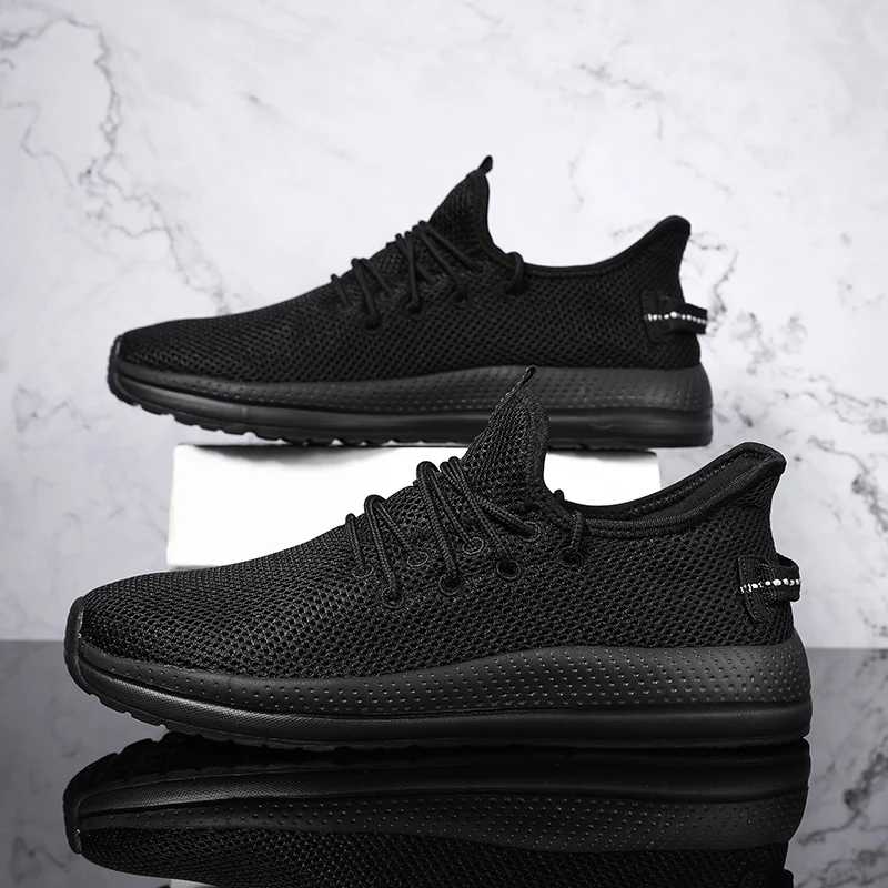 Sports shoes men's 2022 spring lightweight casual shock-absorbing men's shoes mesh breathable black running shoes
Sports shoes men's 2022 spring lightweight casual shock-absorbing men's shoes mesh breathable black running shoes